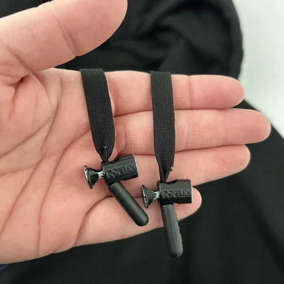 POPFLEX Black Cozy Hoodie - Picture 5 of 5